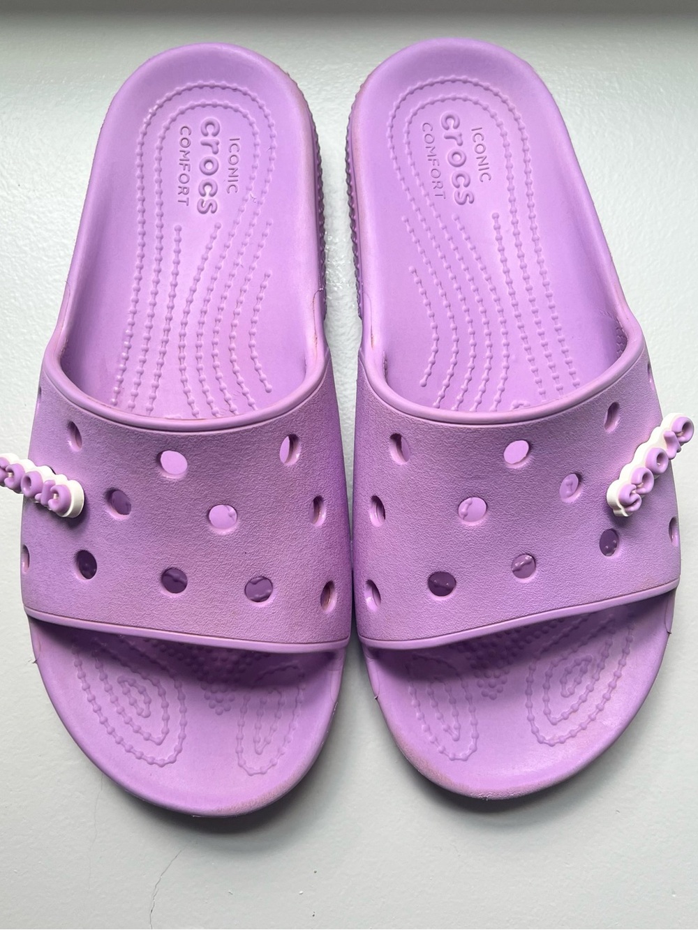 Crocs Women’s Classic Slide - Lavender Purple - Picture 2 of 7